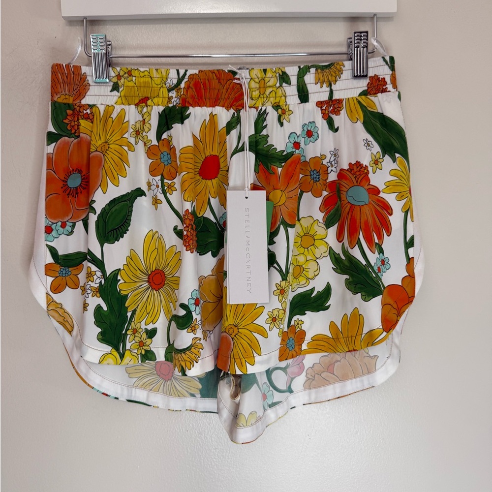 Stella McCartney NWT White Floral Athletic Shorts Orange & Yellow Blooms size 42